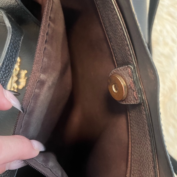 EUC no callouts! Coach Black Leather Tote Bag 11”x13” tote - Picture 10 of 11